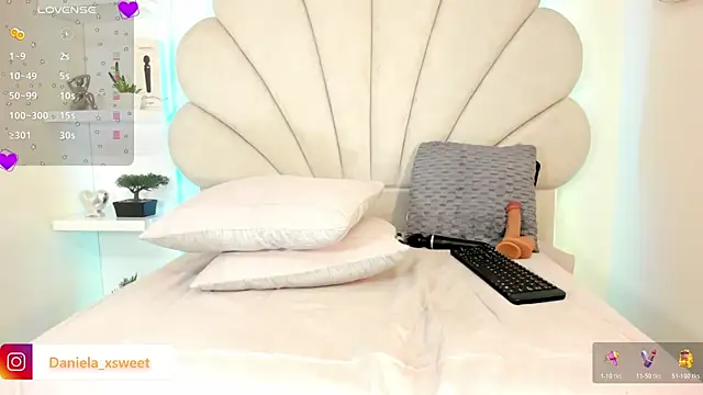 Danielaangelina live sex cam