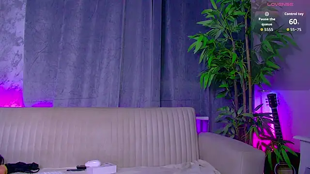 StephaniDoll's cam snapshot