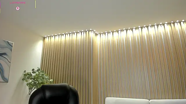 BellaRose_X live sex cam