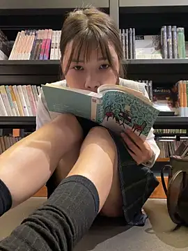 Adora188 live sex cam