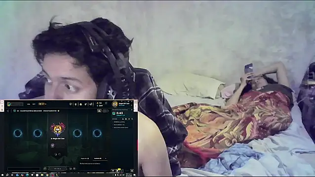 Giby_Grace's cam snapshot