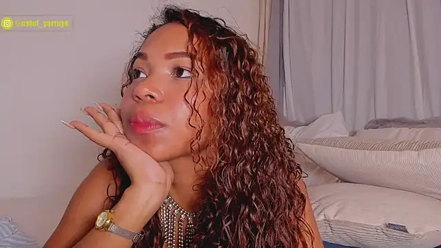 Estefy_arroyo1's cam snapshot