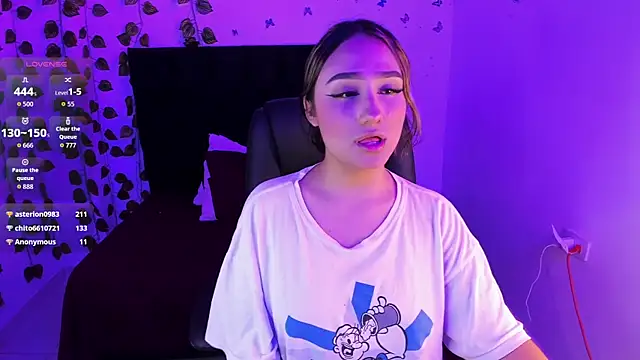 Anna_valerious7 live sex cam