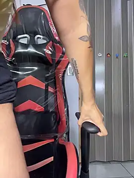 miapichxs live sex cam