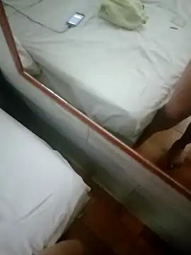 Brandi_Braulio's cam snapshot