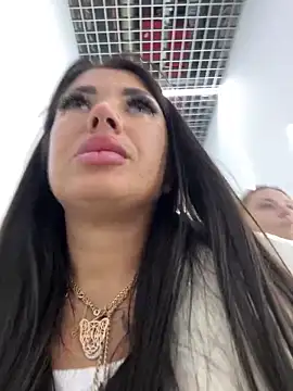 RuslanaXX's cam snapshot