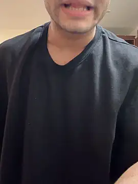 Vihaaanfucks's cam snapshot