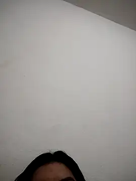 jade_nevez9090's cam snapshot