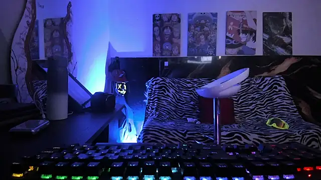 Dominatofstupid's cam snapshot