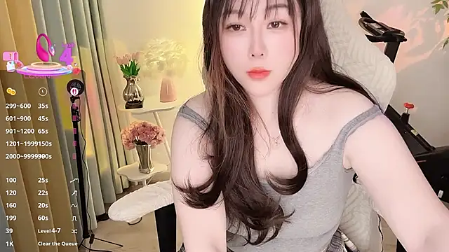 Liz-nn's cam snapshot