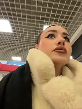 KiraSunshine's cam snapshot