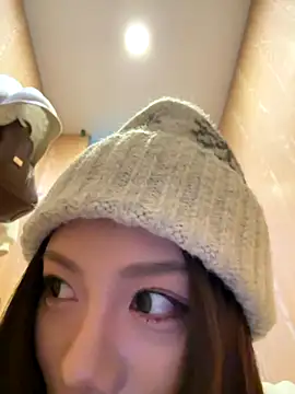 Asia-GoodLuck's cam snapshot