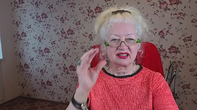 Maya_Mayflower's cam snapshot