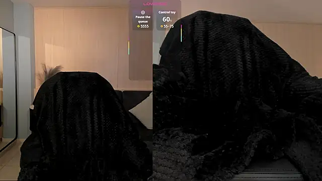 MilaColeman's cam snapshot