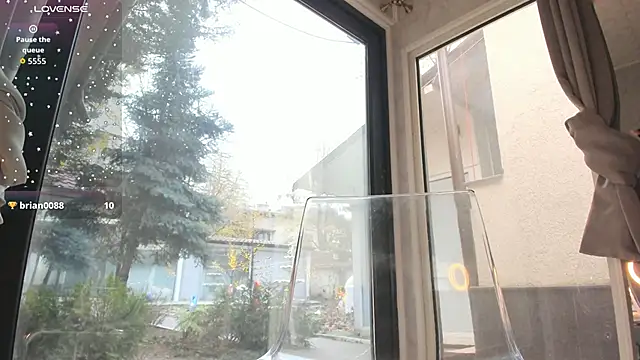 Ella_Vee's cam snapshot