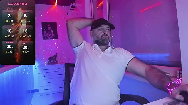 HAIR-MAN's cam snapshot