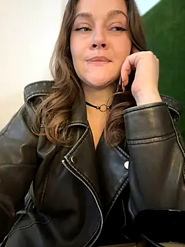 CrazyTori's cam snapshot