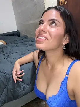 roman_and_jessie's cam snapshot