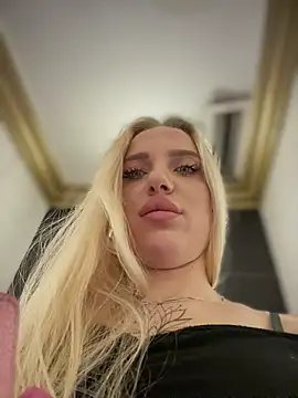 pinkstar_'s cam snapshot