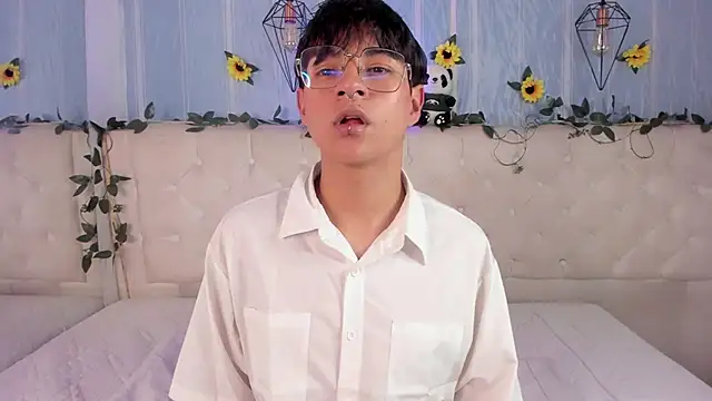 AleAurarashi's cam snapshot