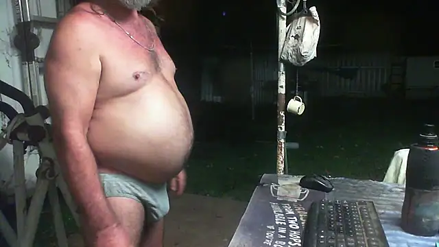 herbie010666's cam snapshot