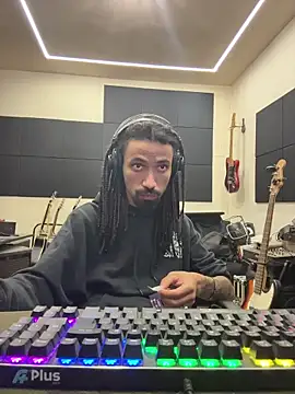 FavelaDaddyCum's cam snapshot