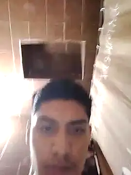 aispuro8505's cam snapshot