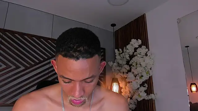 B_Wild's cam snapshot