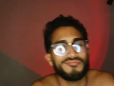 TU-MORENOO live sex cam