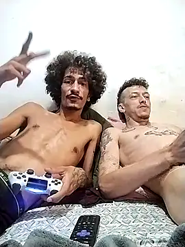 theyllorwillian live sex cam