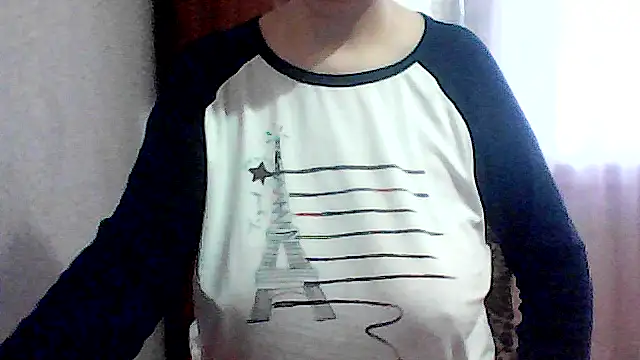 EvelinaRose live sex cam