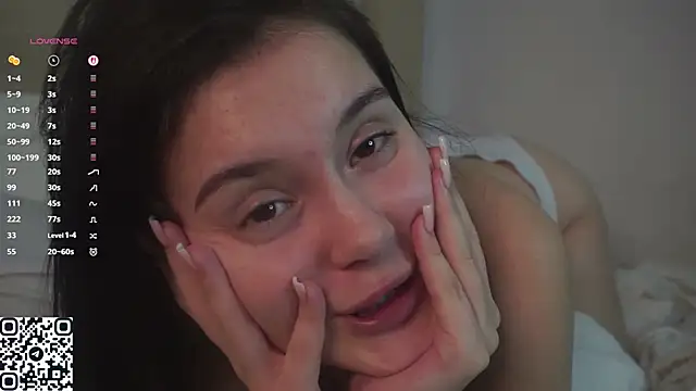 FluffKitty live sex cam