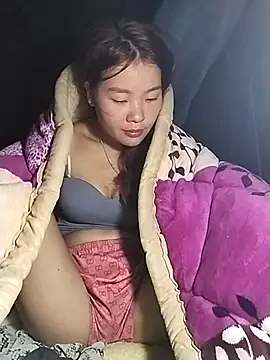 lylylove live sex cam