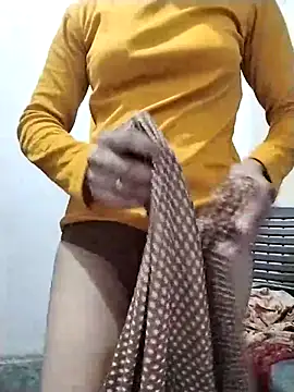 Cute-Naavya's cam snapshot