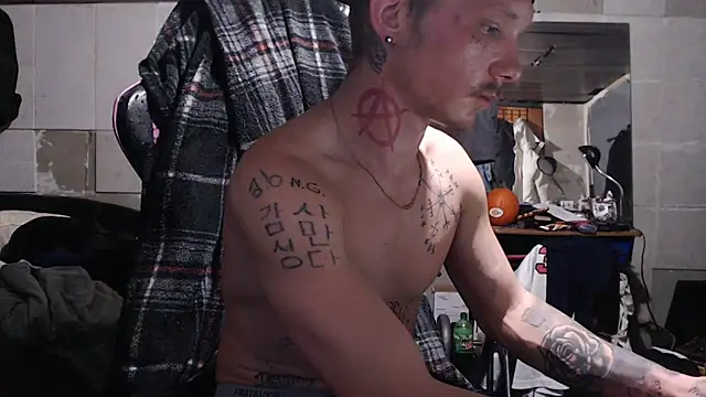 mastertrap live sex cam