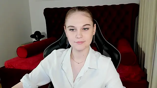 AriaWell live sex cam