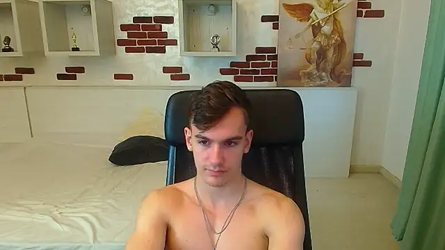 BradyFlint's cam snapshot