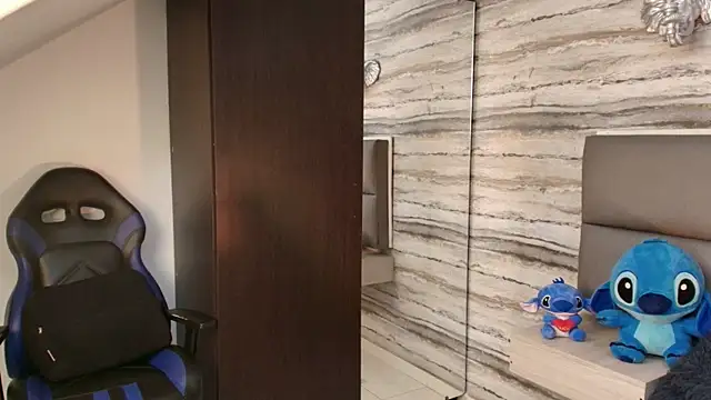 Lovers_21 live sex cam