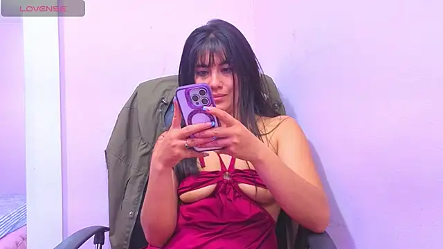 Luna_Staar_'s cam snapshot