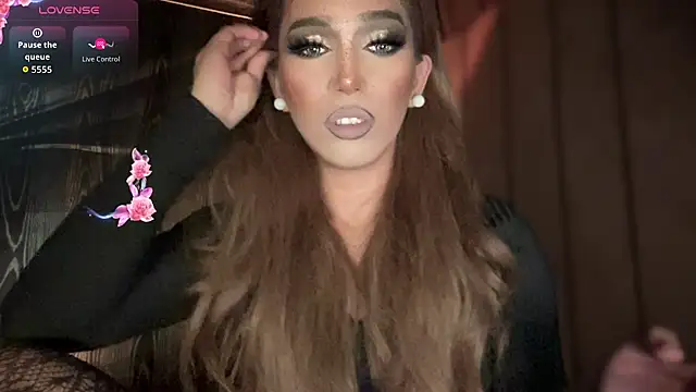 Lo_la_69 live sex cam