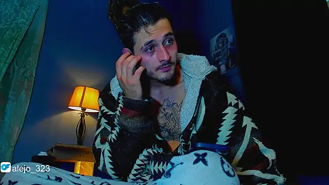 alejo__323__ live sex cam