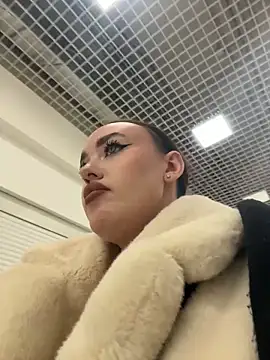 KiraSunshine live sex cam