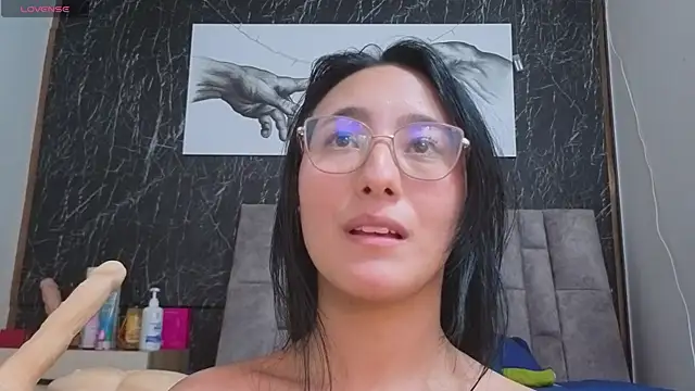 emily_vermont's cam snapshot