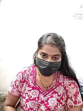 tamil_Sigappu_Roja's cam snapshot