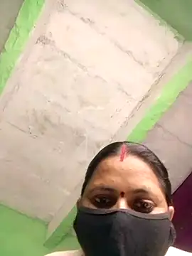 QRESABABY's cam snapshot