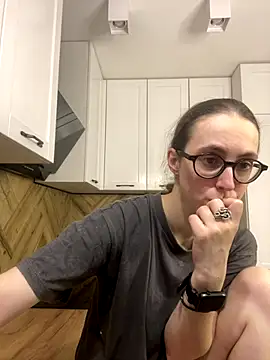 MartiniiSelenna live sex cam