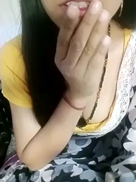 Hot_rashika_'s cam snapshot