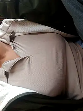 hotshreya69's cam snapshot