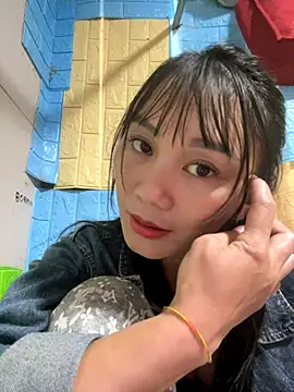 Amino-Suca's cam snapshot