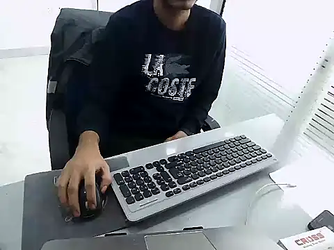 rahulkajuuu0909's cam snapshot